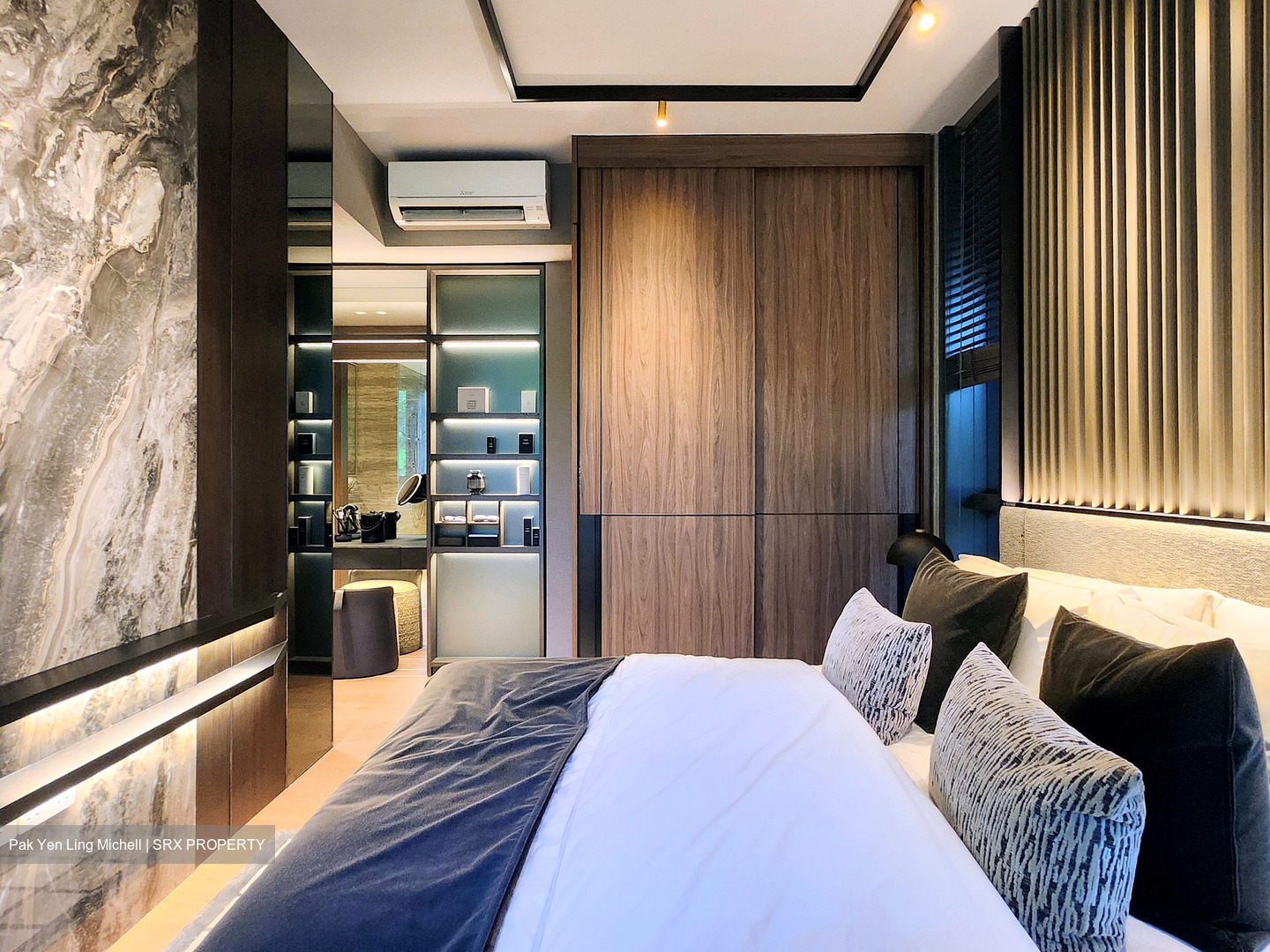 The Continuum (D15), Apartment #589329841